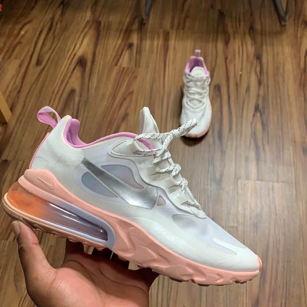 Nike Air Max 270 React Women’s Athletic Shoes White Pink Peach